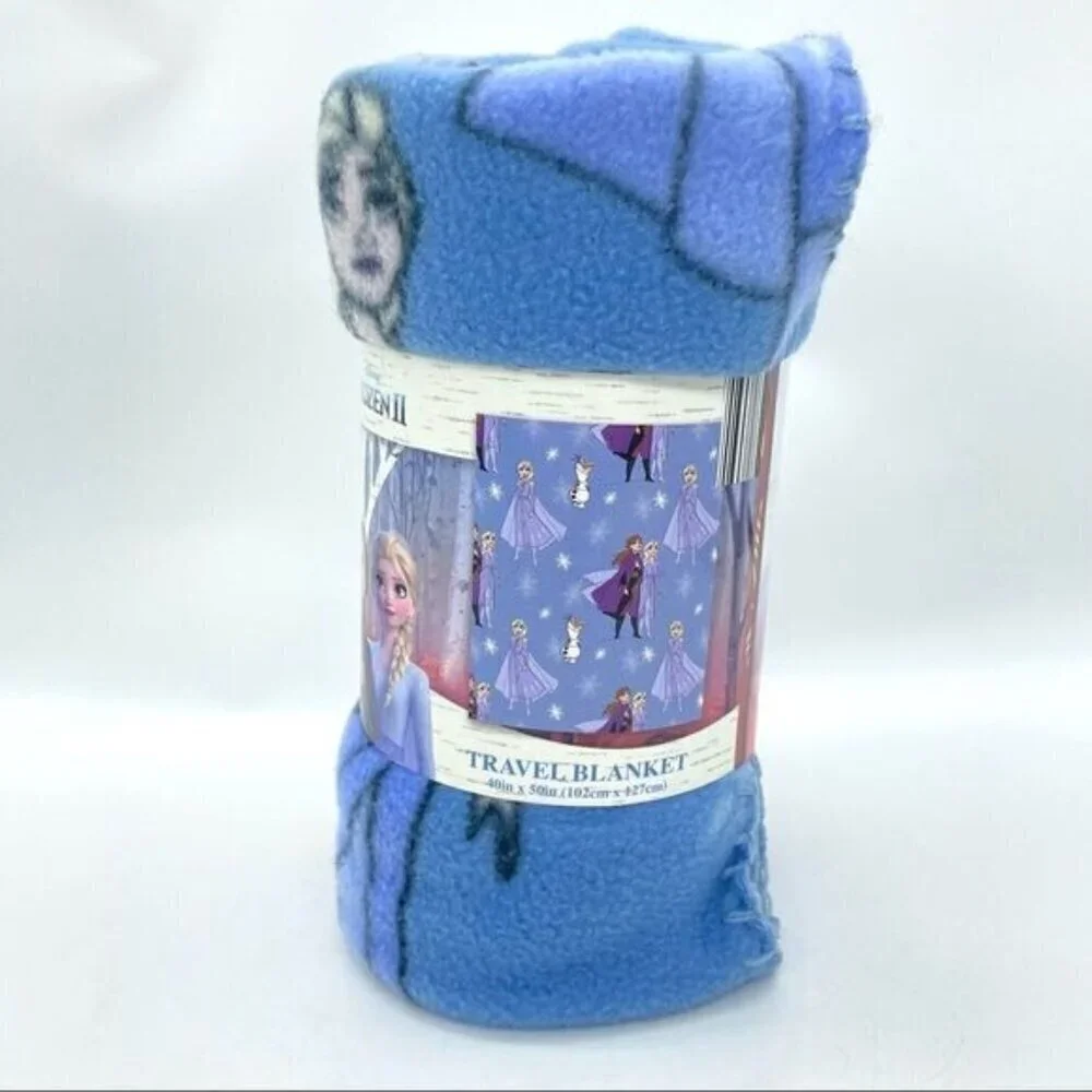 Disney Frozen 2 Fleece Travel Throw Blanket New